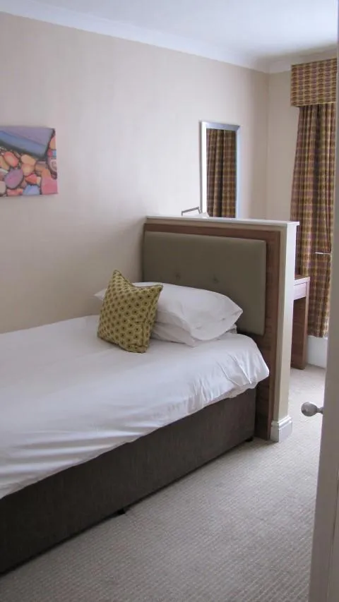 Inland Single Room